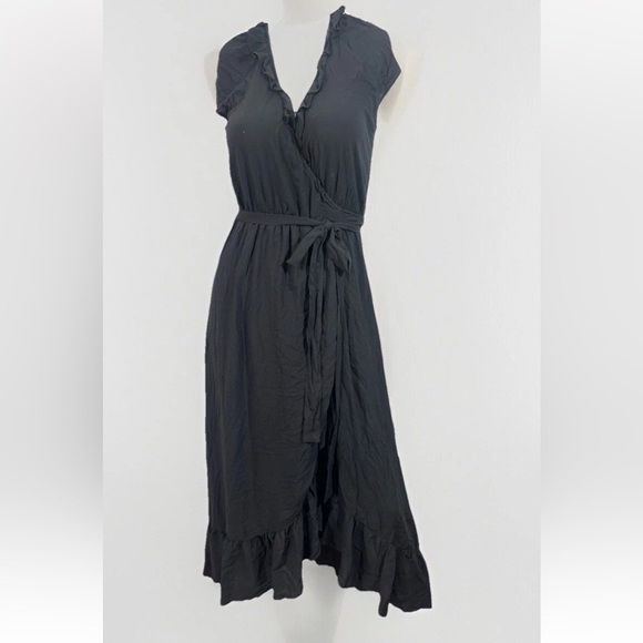 Old Navy Dresses & Skirts - NWT Old Navy Midi Wrap Dress Solid Black Short Sleeve Sz S Tall